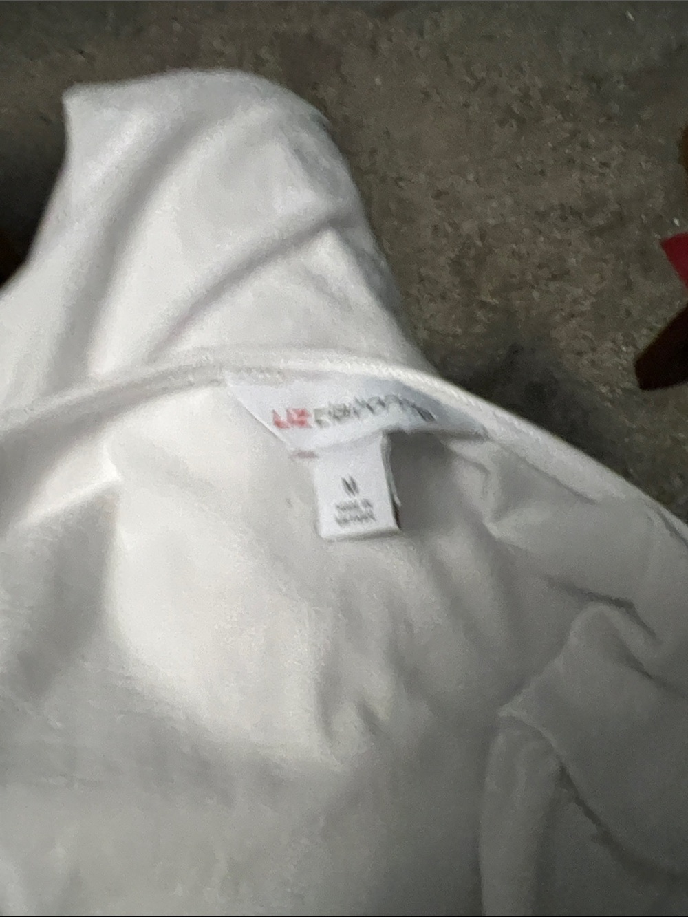 Liz Claiborne White Eyelet Yoke Short Sleeve Tee - Picture 5 of 6